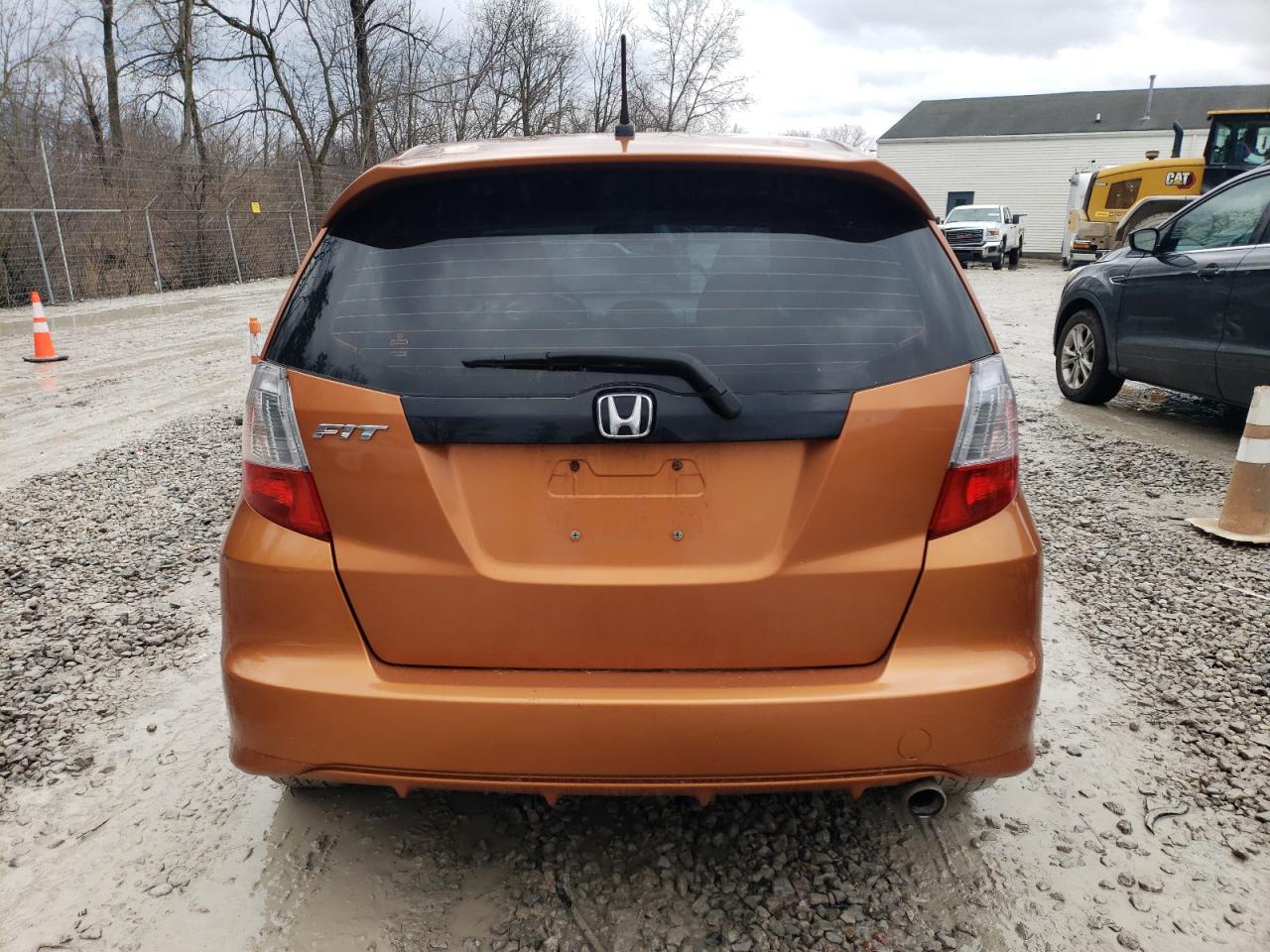 2010 Honda Fit - Image 6