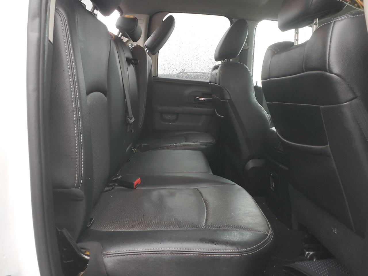 2018 RAM 1500 - Image 10