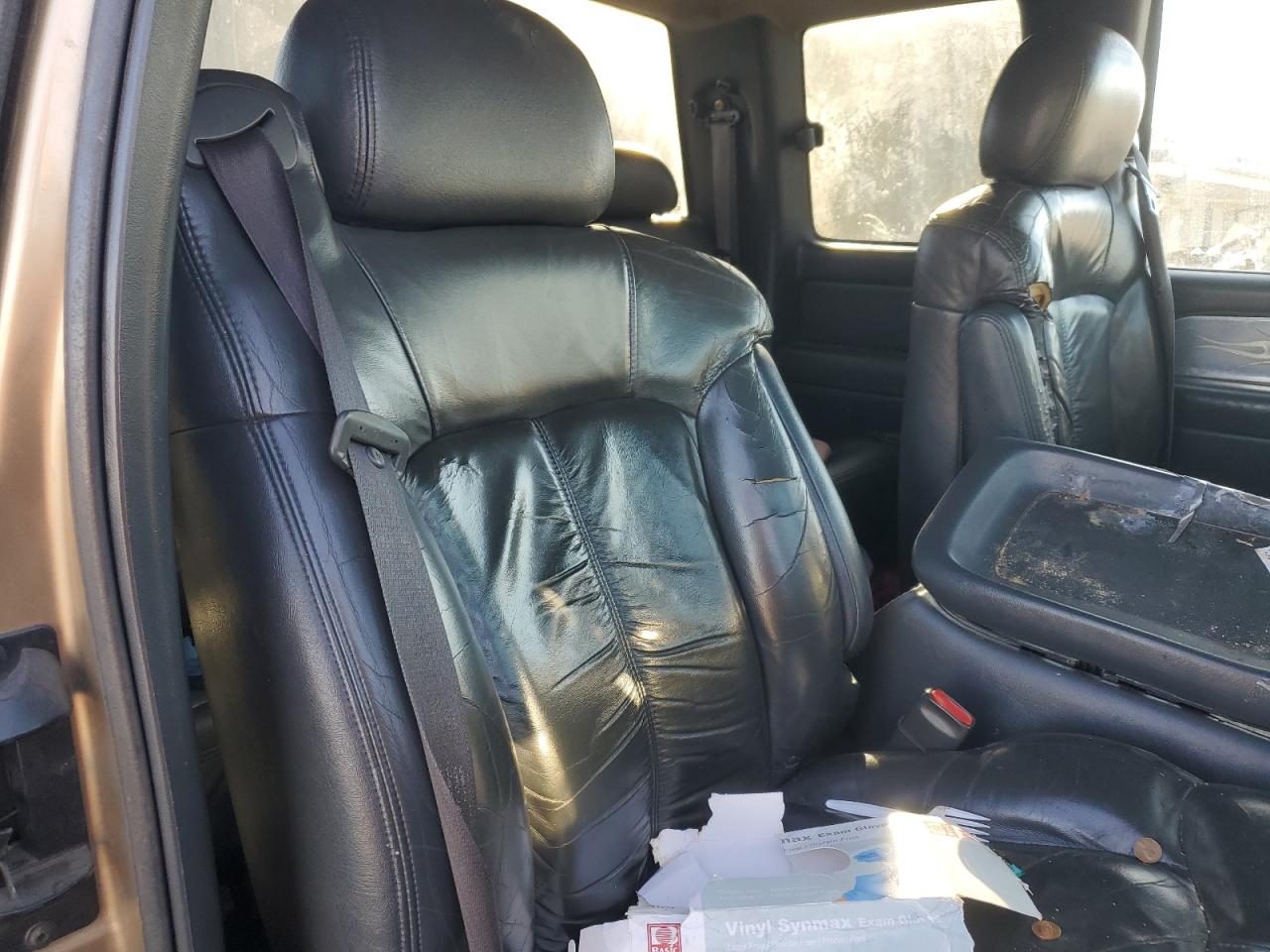 2000 Chevrolet Silverado - Image 10