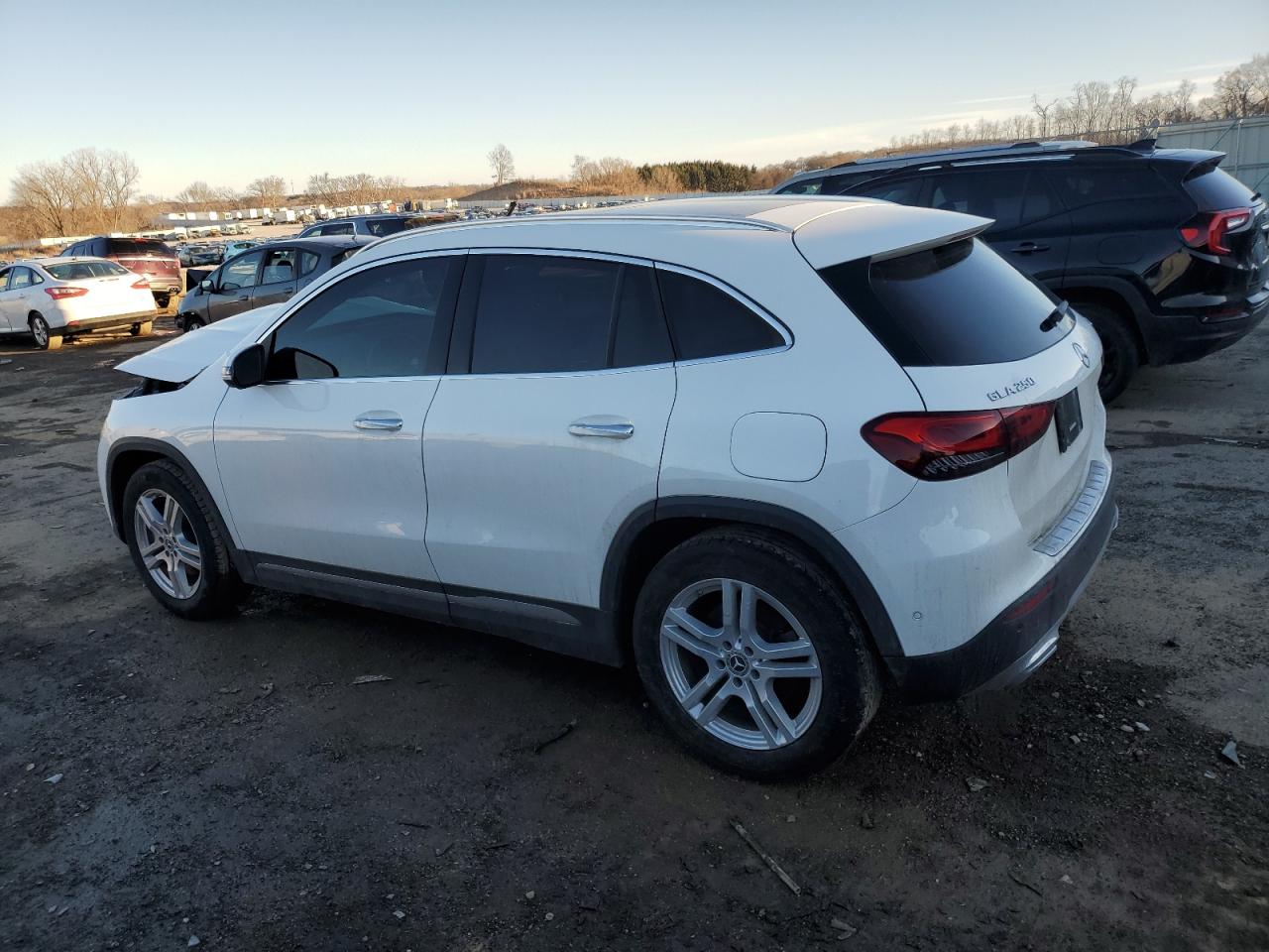 2021 Mercedes-Benz GLA-klasse - Image 2