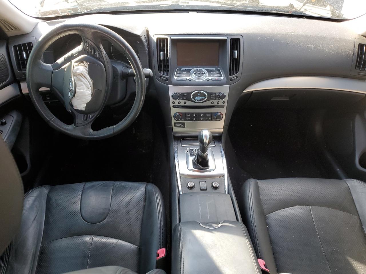 2011 Infiniti G - Image 8