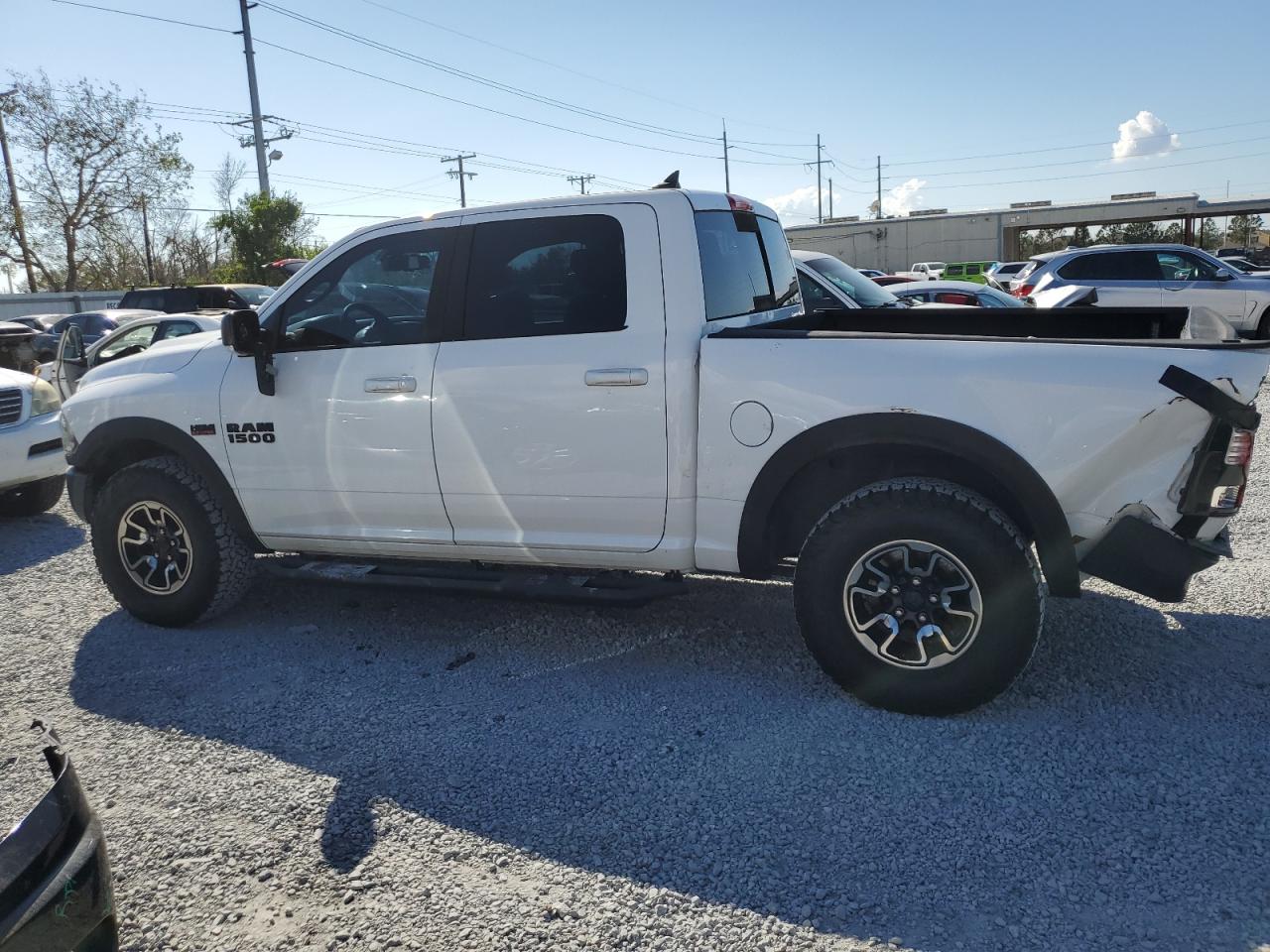 2016 RAM 1500 - Image 2