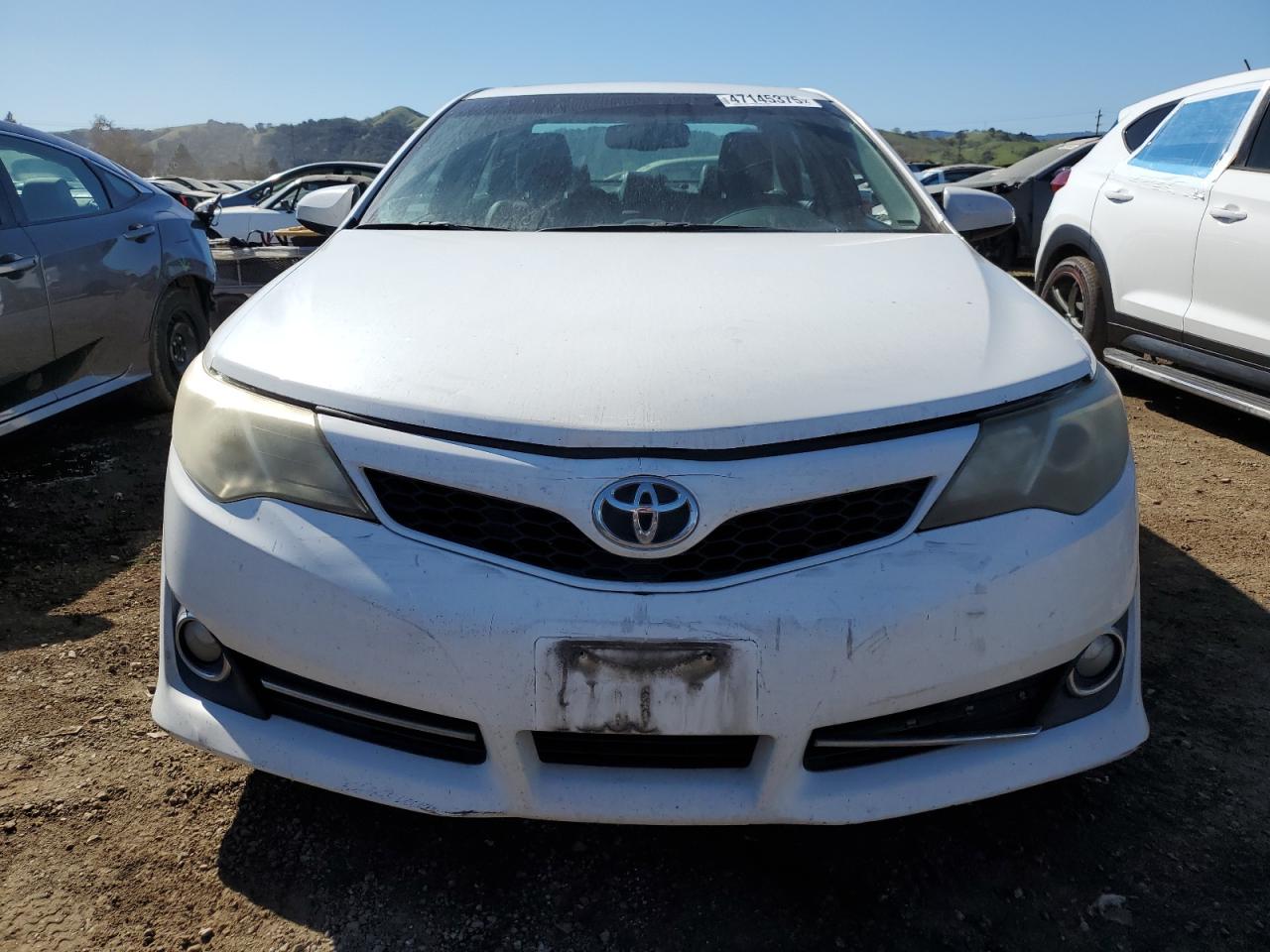 2013 Toyota Camry - Image 5