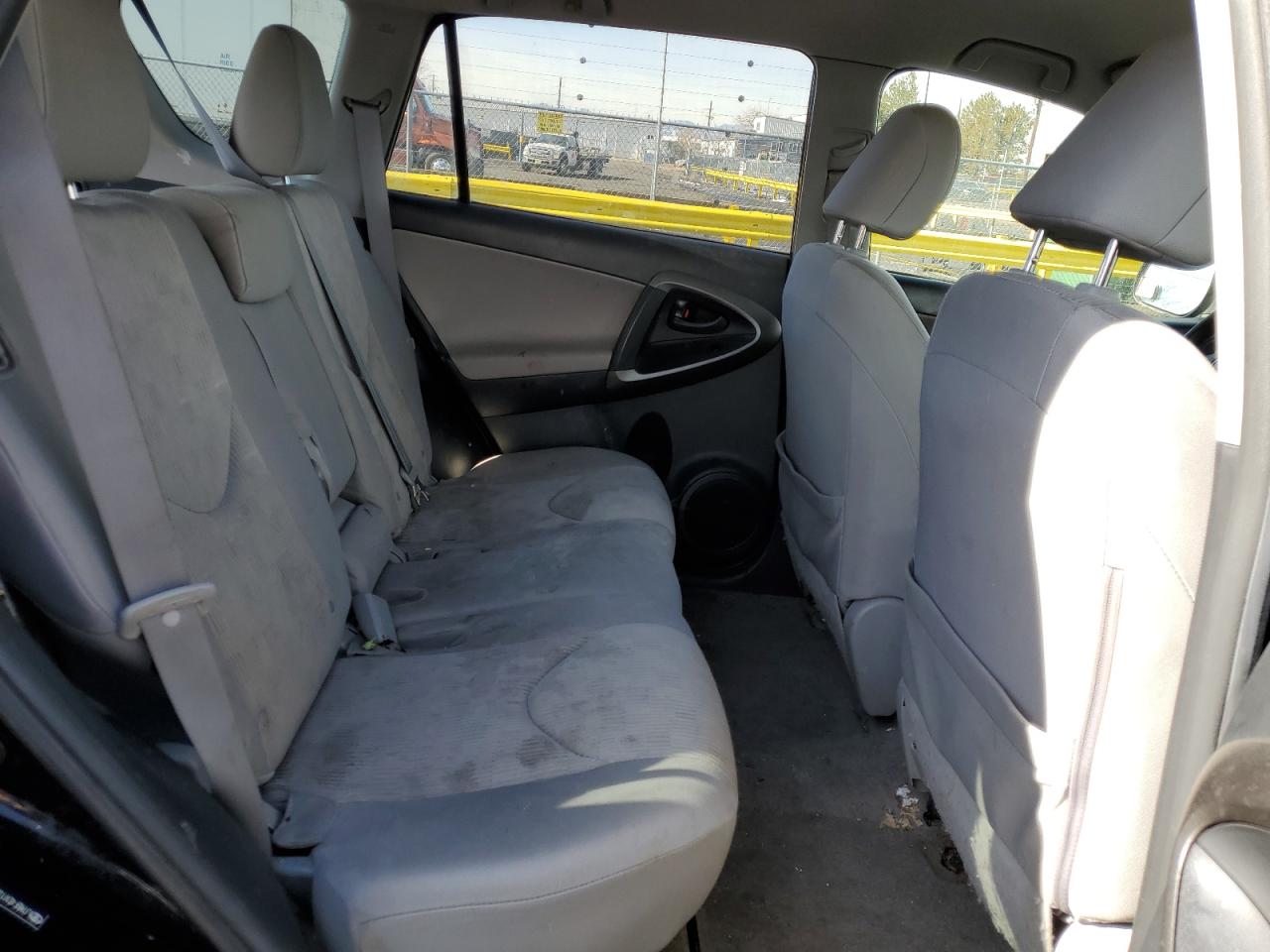 2012 Toyota RAV 4 - Image 12