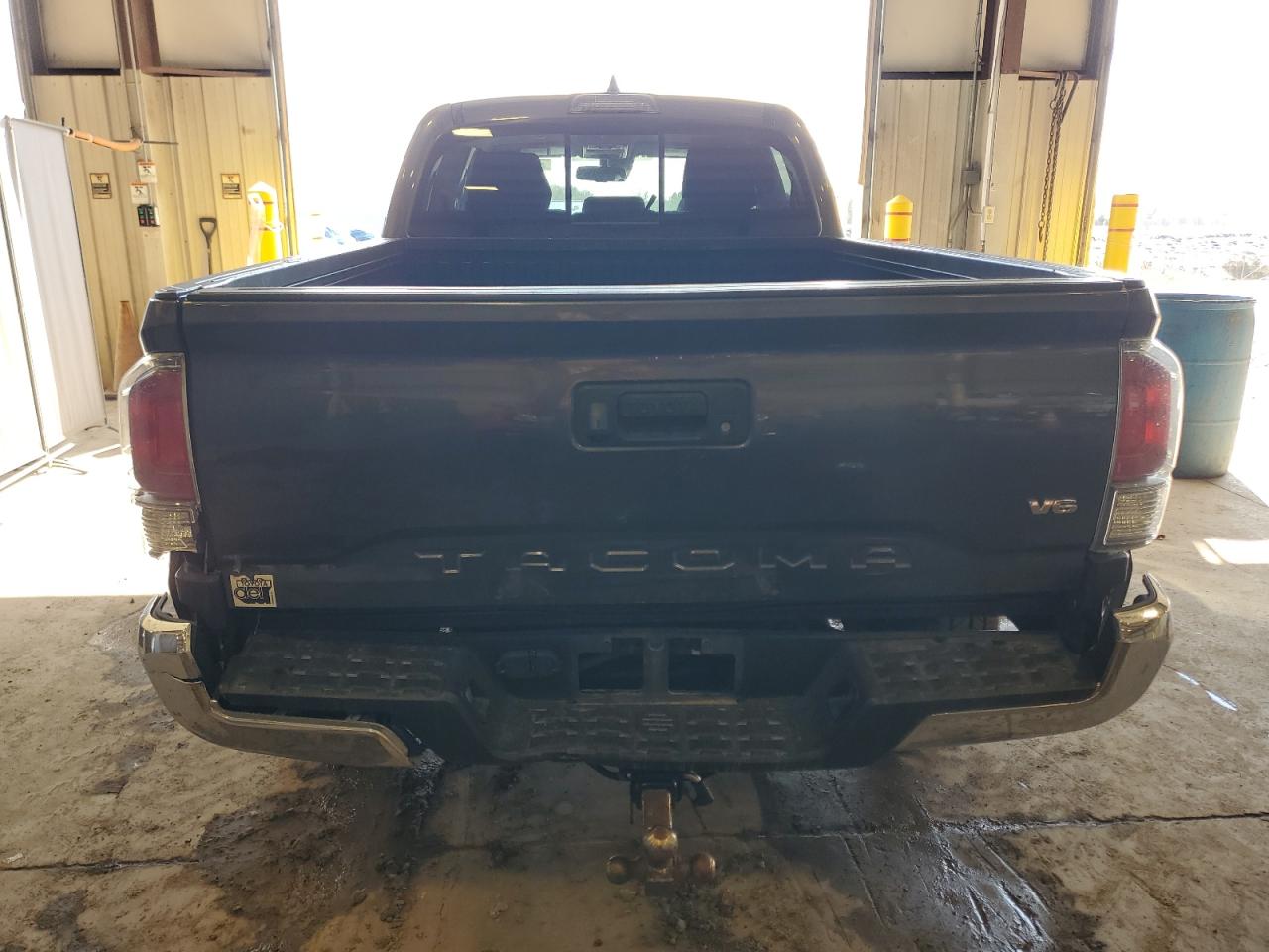 2020 Toyota Tacoma - Image 6