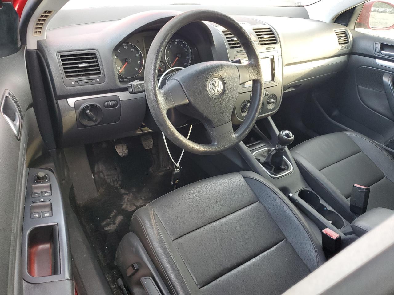 2009 Volkswagen Jetta - Image 8