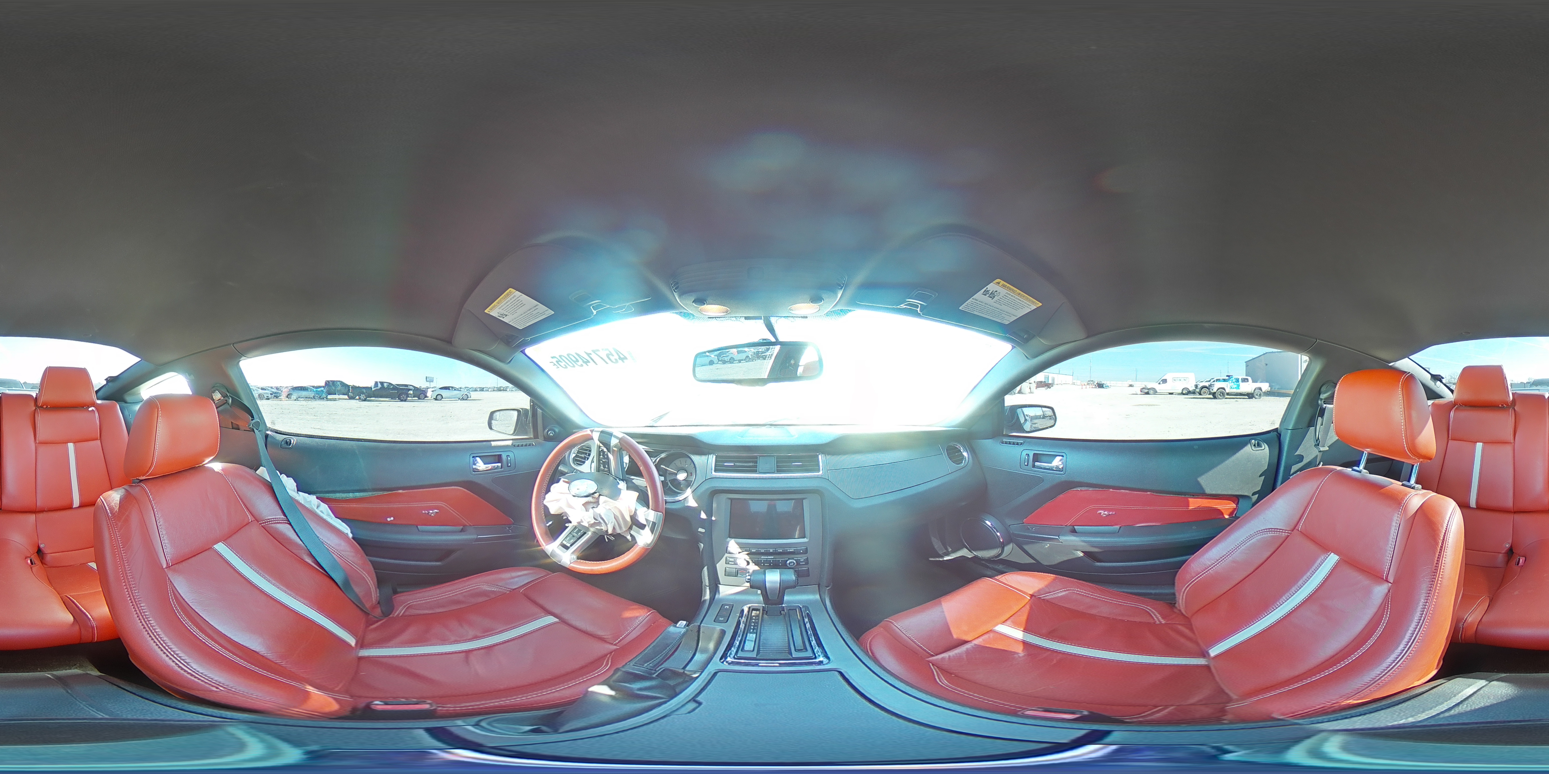 2011 Ford Mustang - Image 12