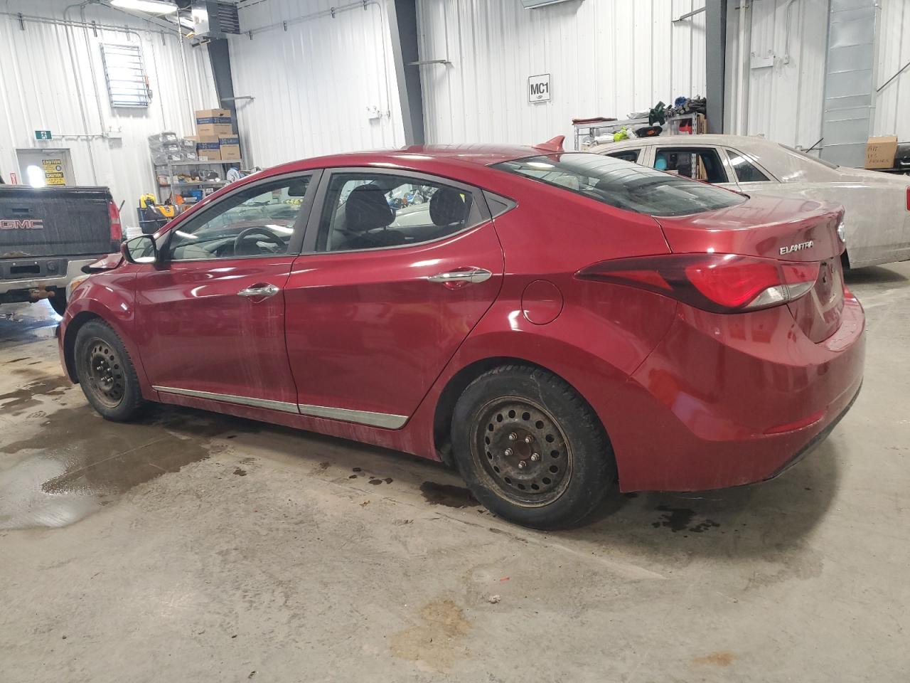 2015 Hyundai Elantra - Image 2