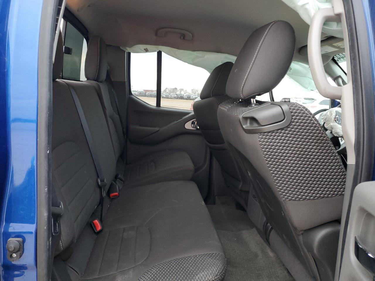 2014 Nissan Navara (Frontier) - Image 10