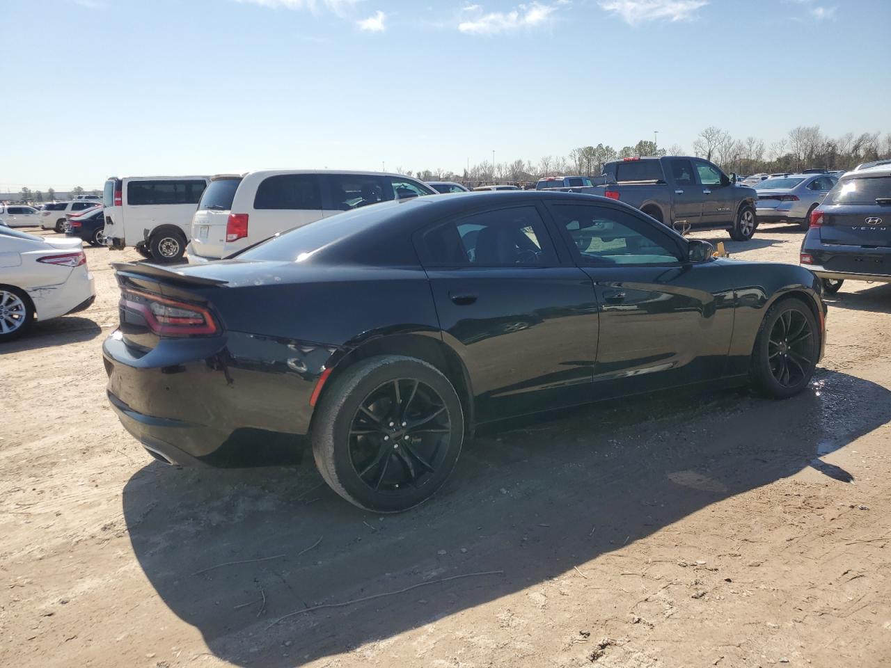 2016 Dodge Charger - Image 3