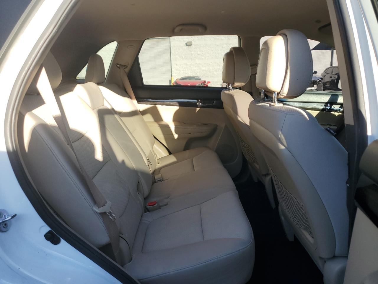 2011 Kia Sorento - Image 11