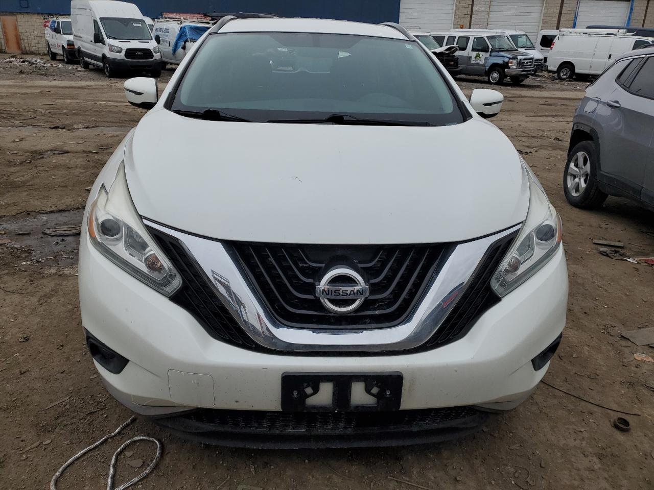 2016 Nissan Murano - Image 5