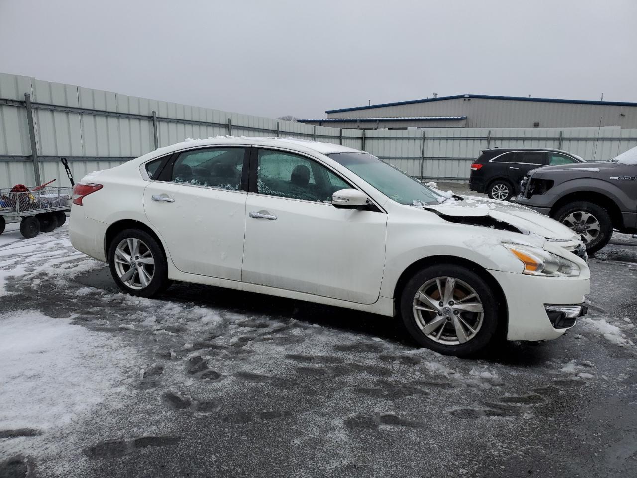 2013 Nissan Altima - Image 4