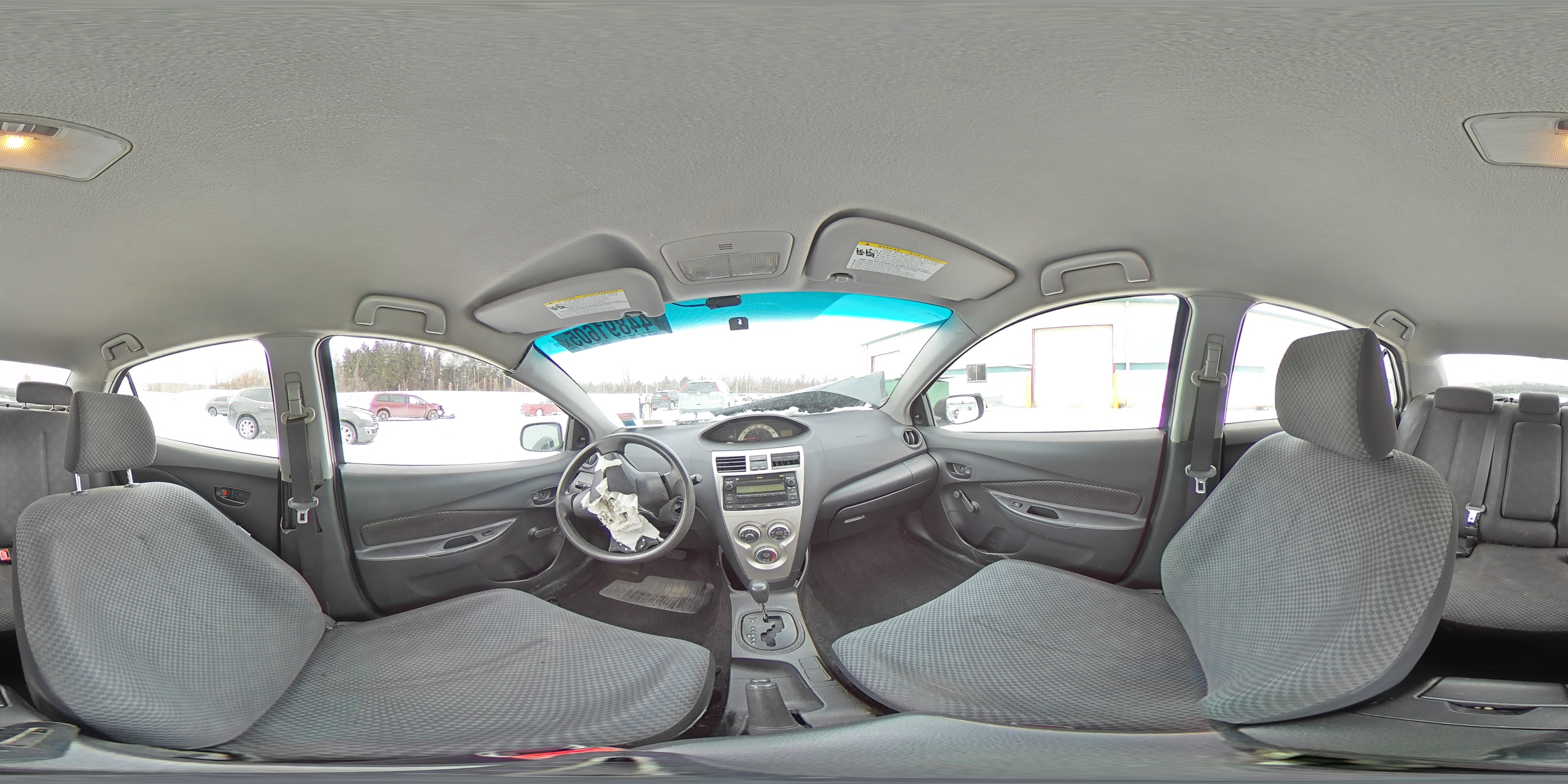 2007 Toyota Yaris - Image 13