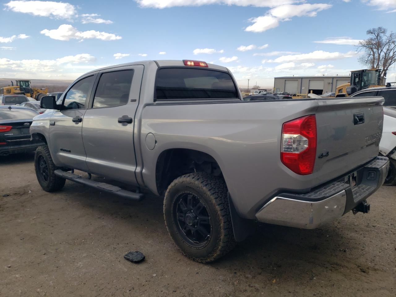 2017 Toyota Tundra - Image 2
