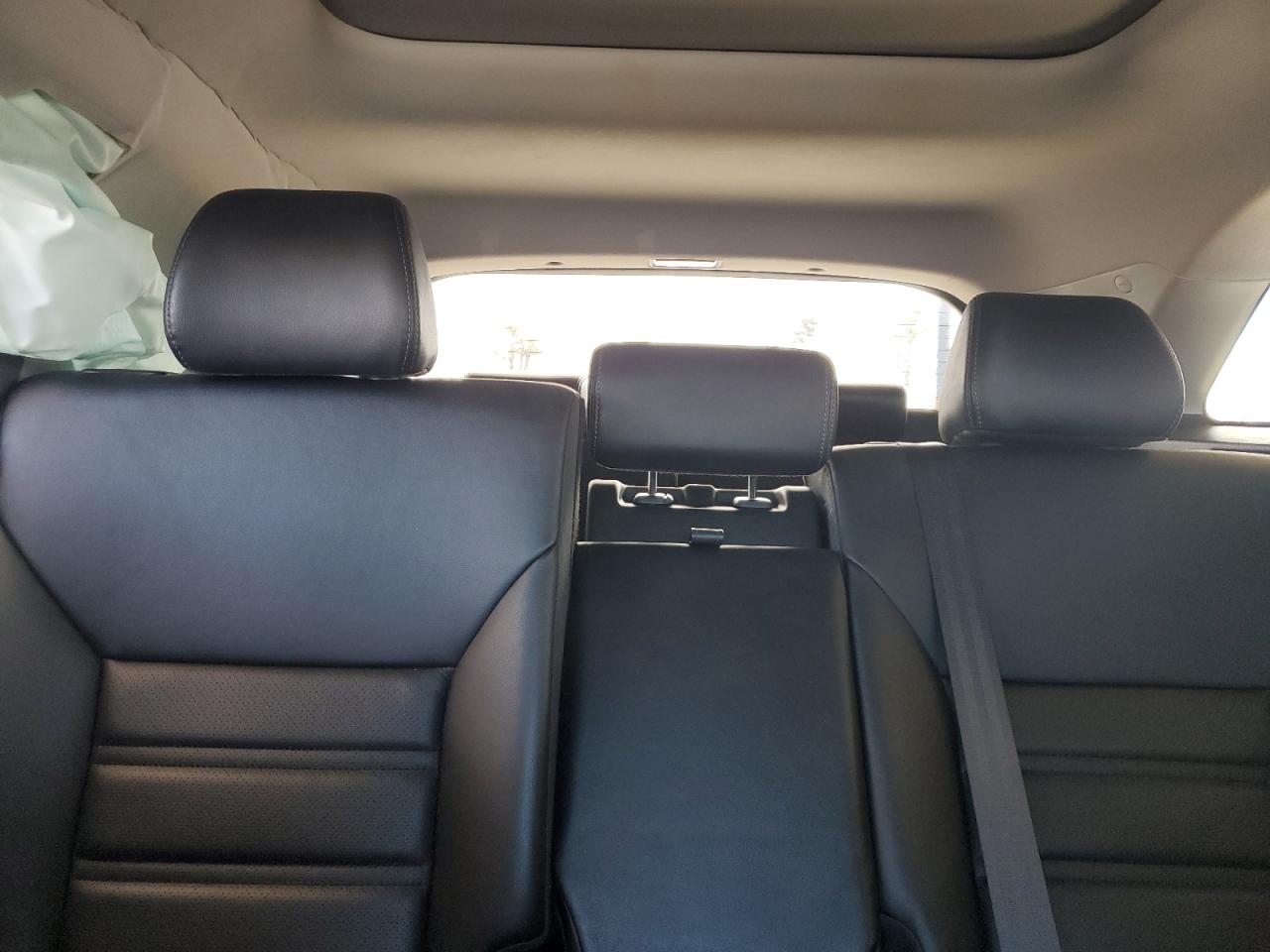 2019 Kia Sorento - Image 10