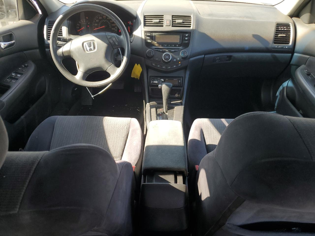 2003 Honda Accord - Image 8