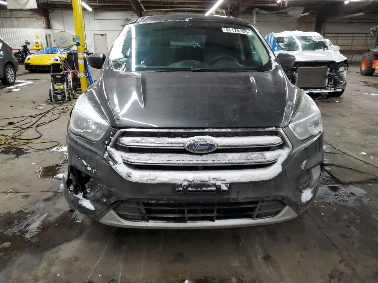 2017 Ford Escape - Image 5