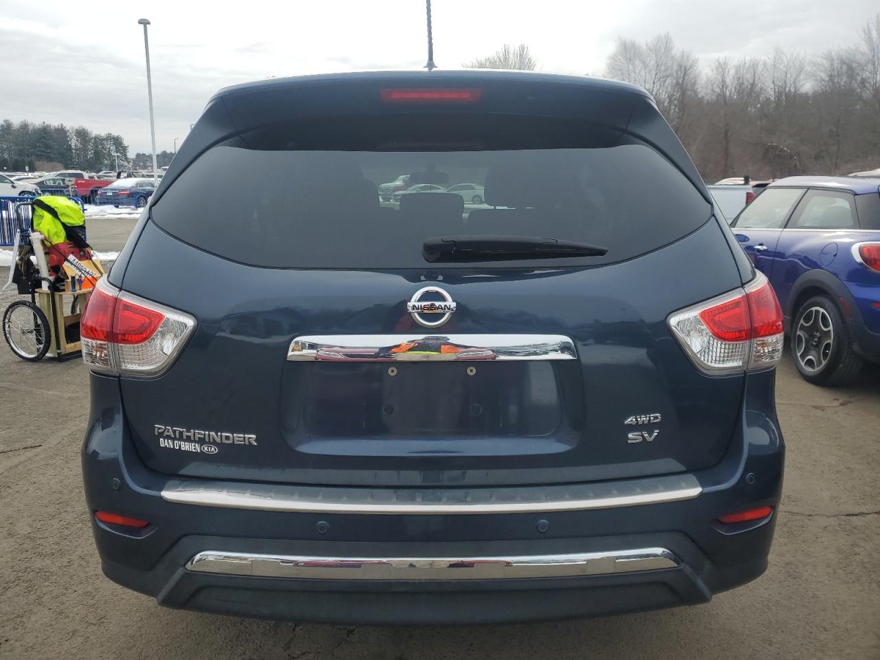 2015 Nissan Pathfinder - Image 6