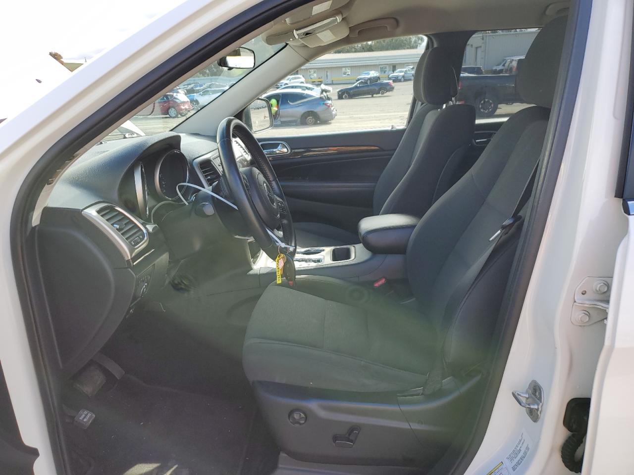 2011 Jeep Grand Cherokee - Image 7