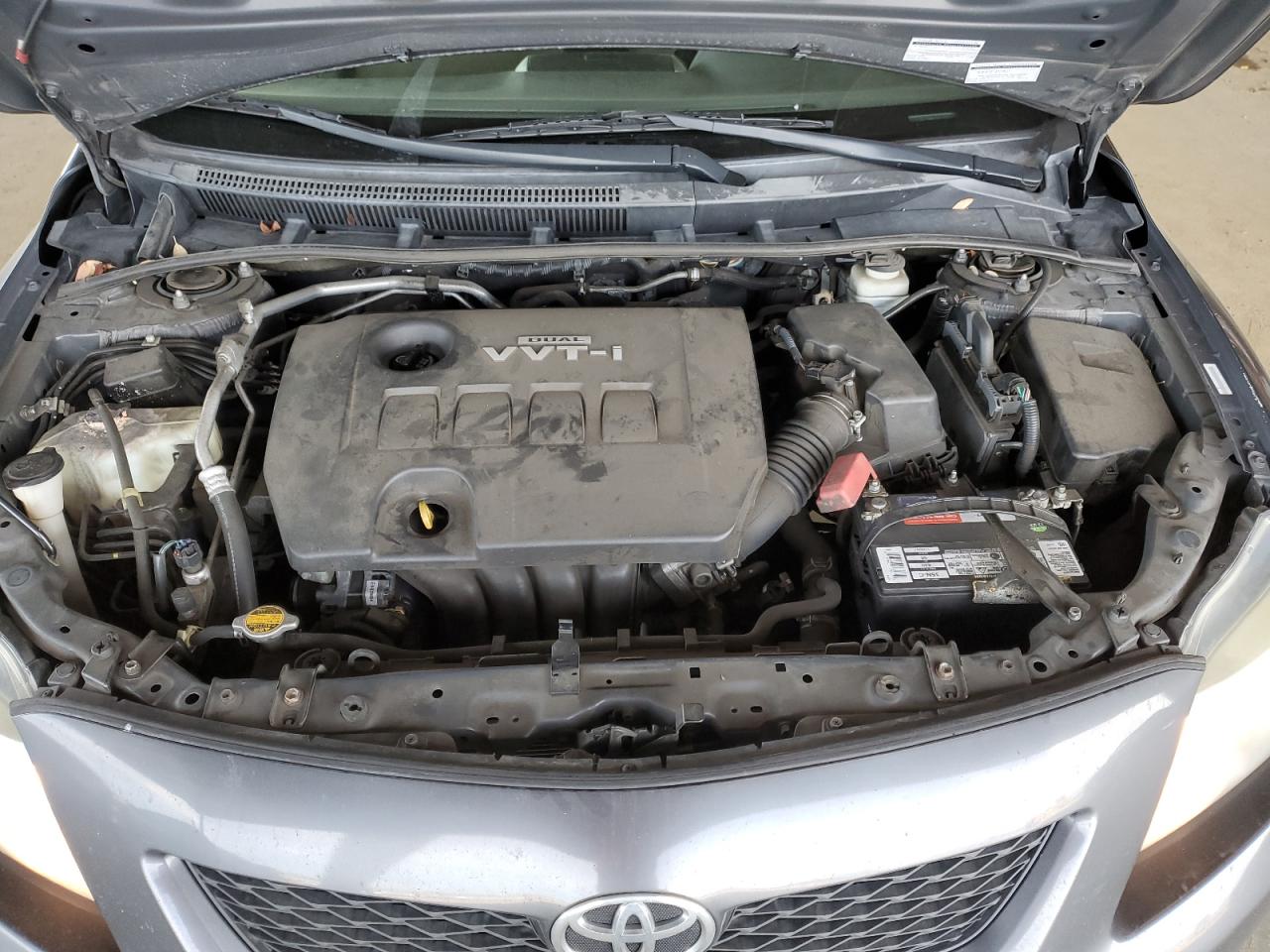 2010 Toyota Corolla - Image 11
