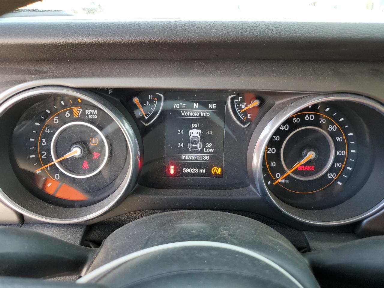 2018 Jeep Wrangler - Image 9