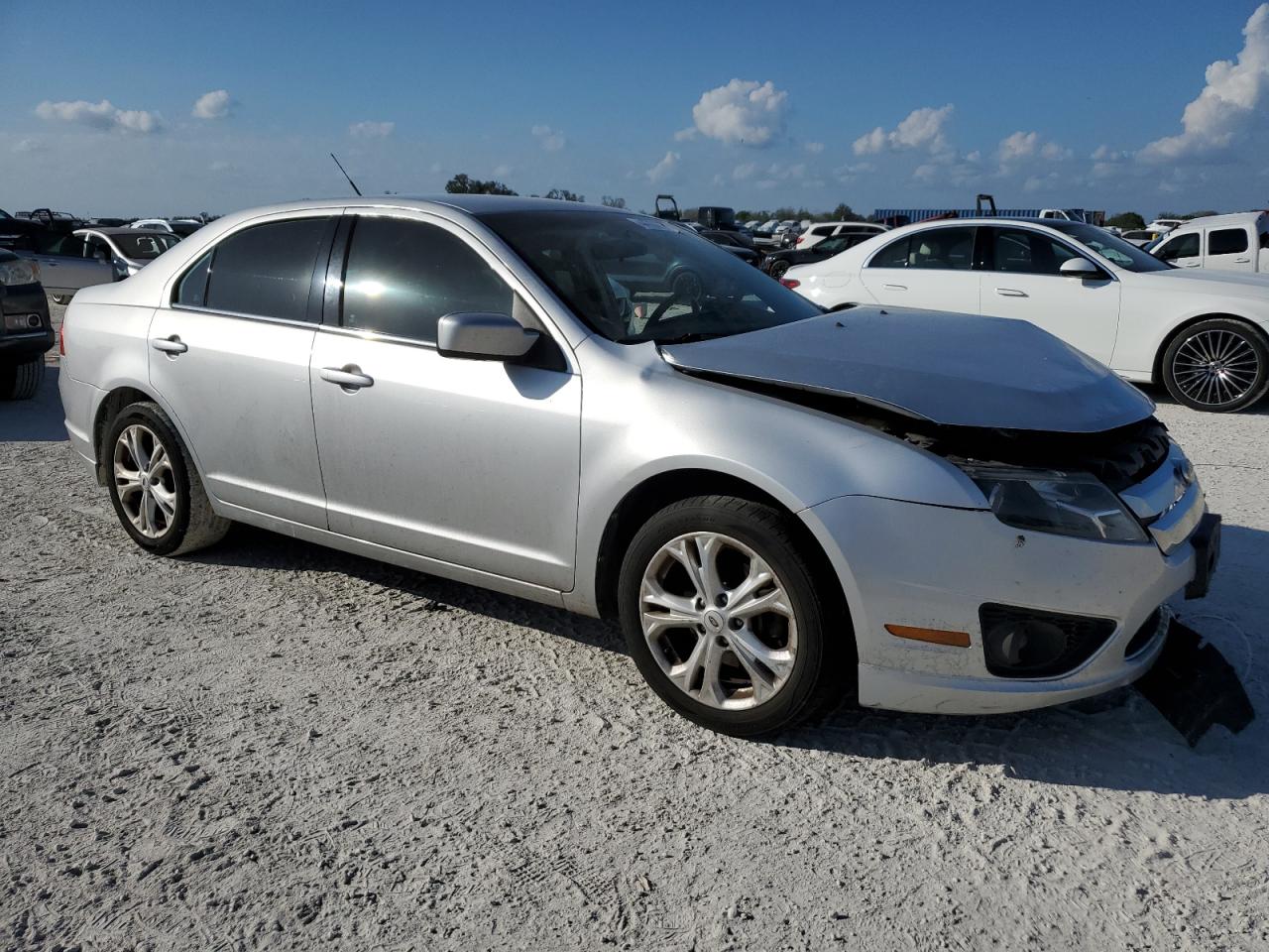 2012 Ford Fusion - Image 4