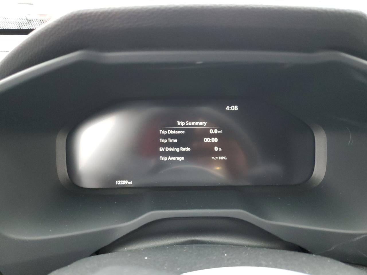 2023 Toyota RAV 4 - Image 9