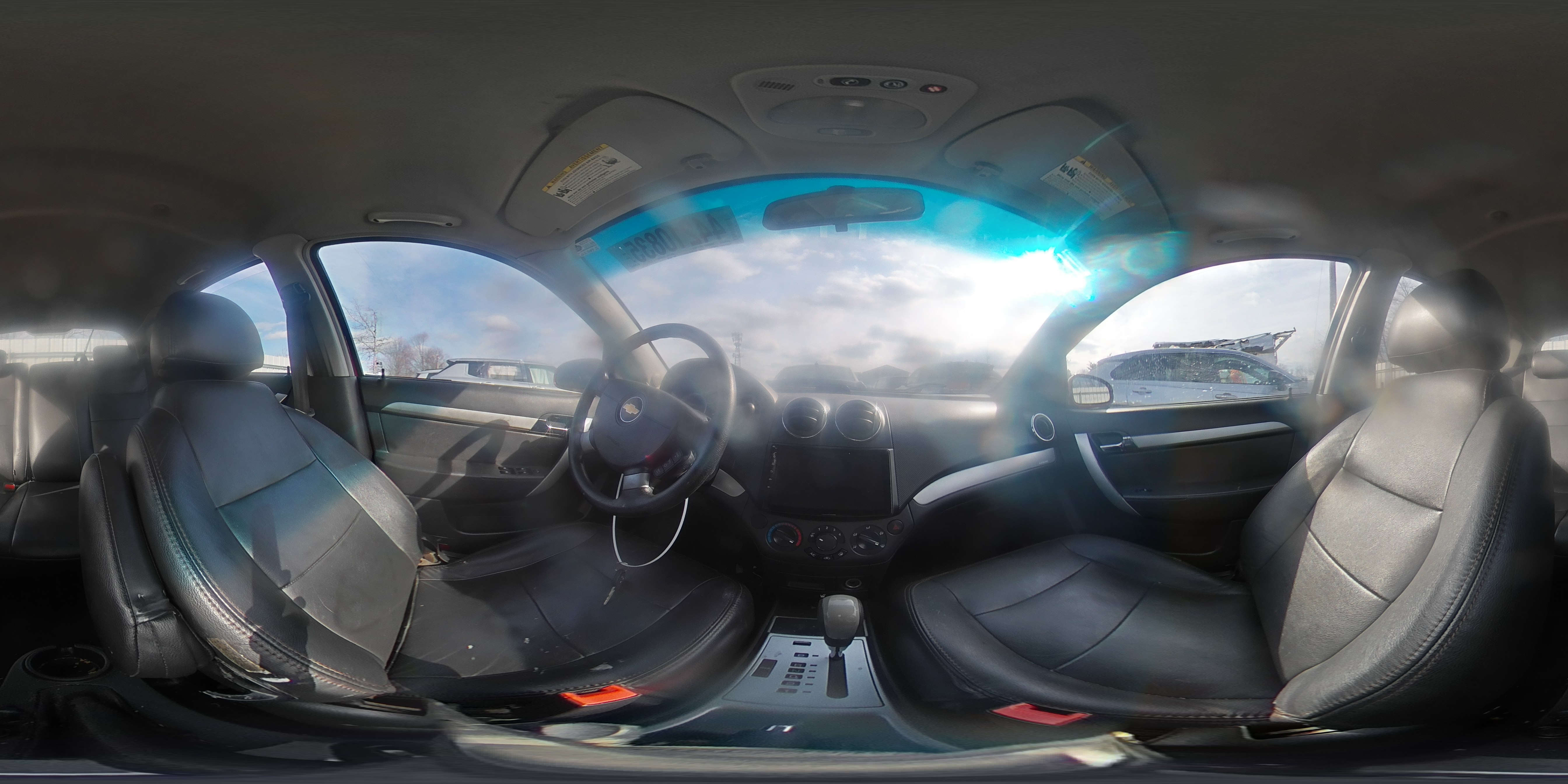 2011 Chevrolet Aveo - Image 13