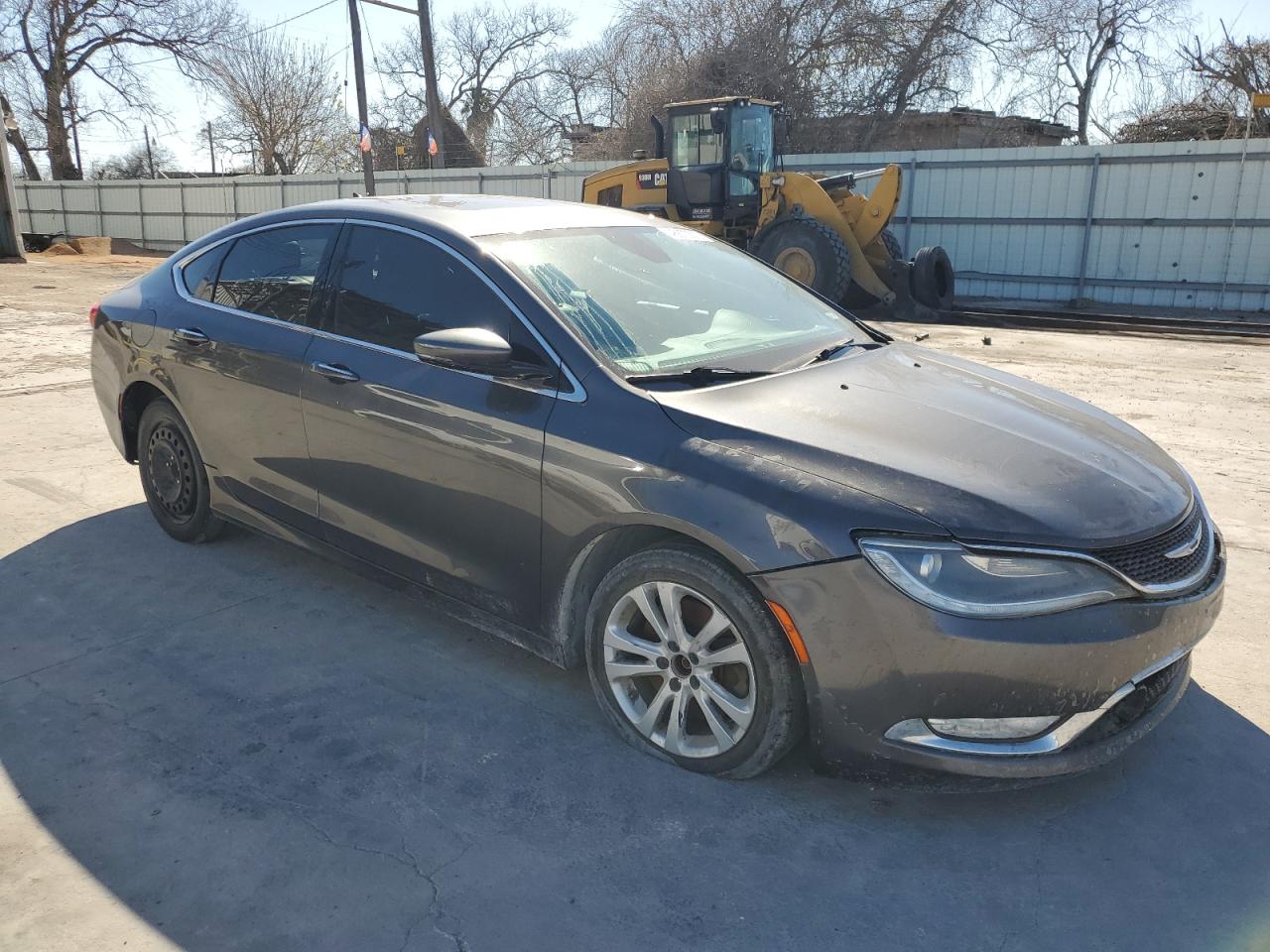 2016 Chrysler 200 - Image 4