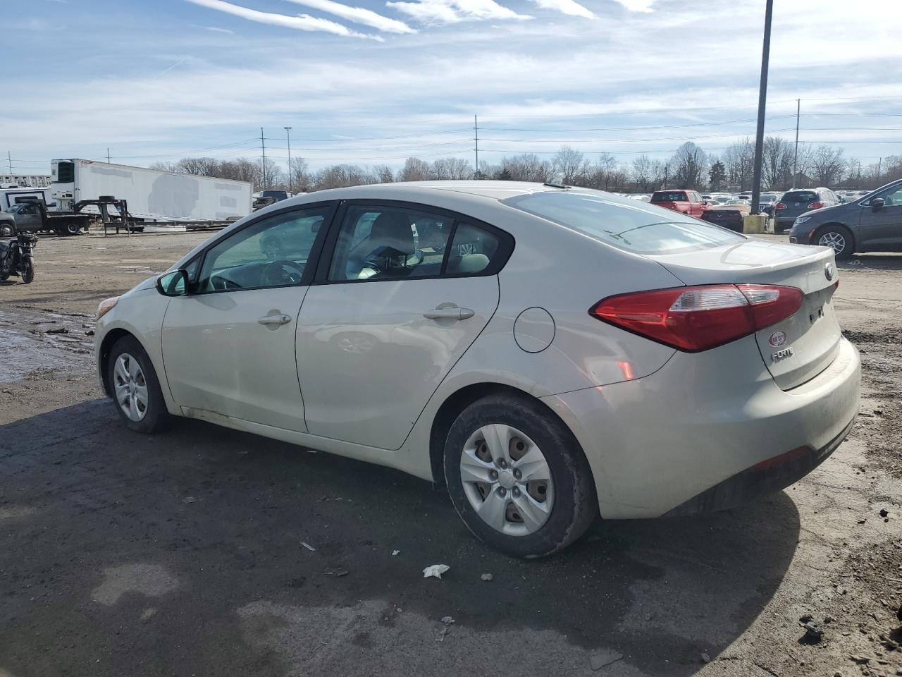 2015 Kia Forte - Image 2