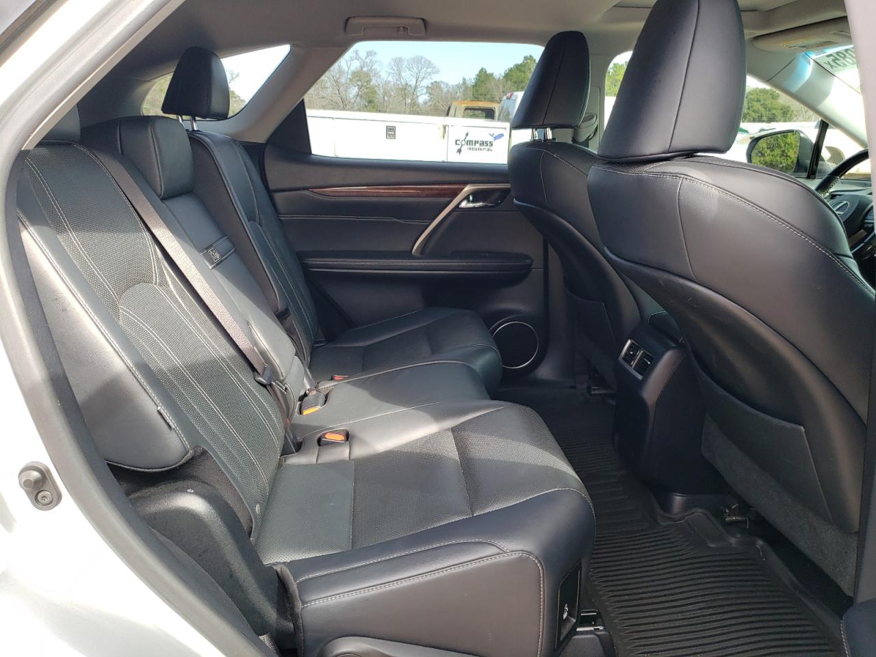 2019 Lexus RX - Image 11