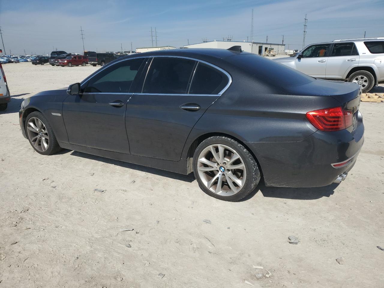 2015 BMW 5er - Image 2