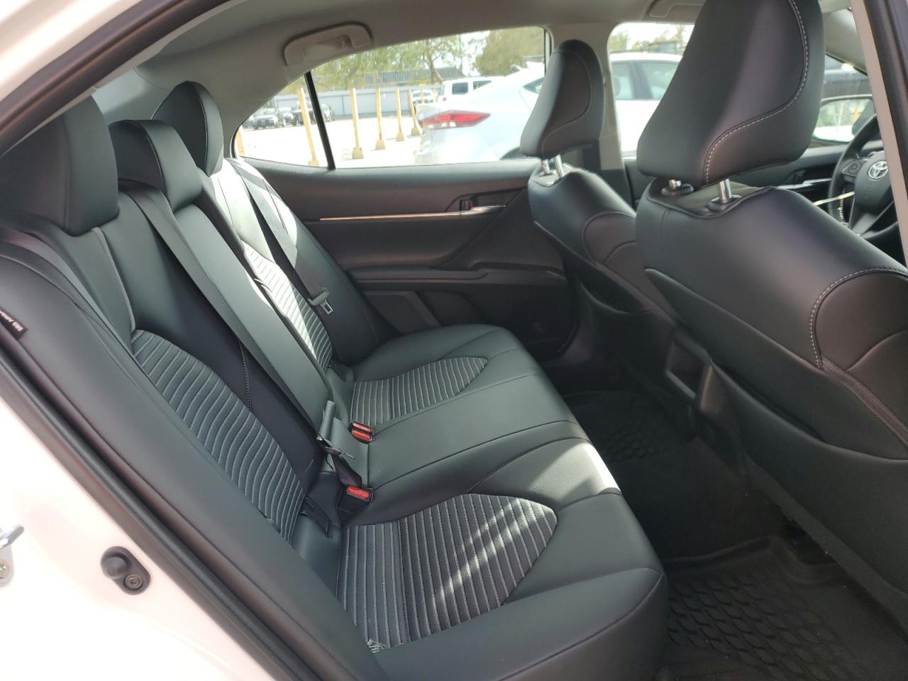 2023 Toyota Camry - Image 10
