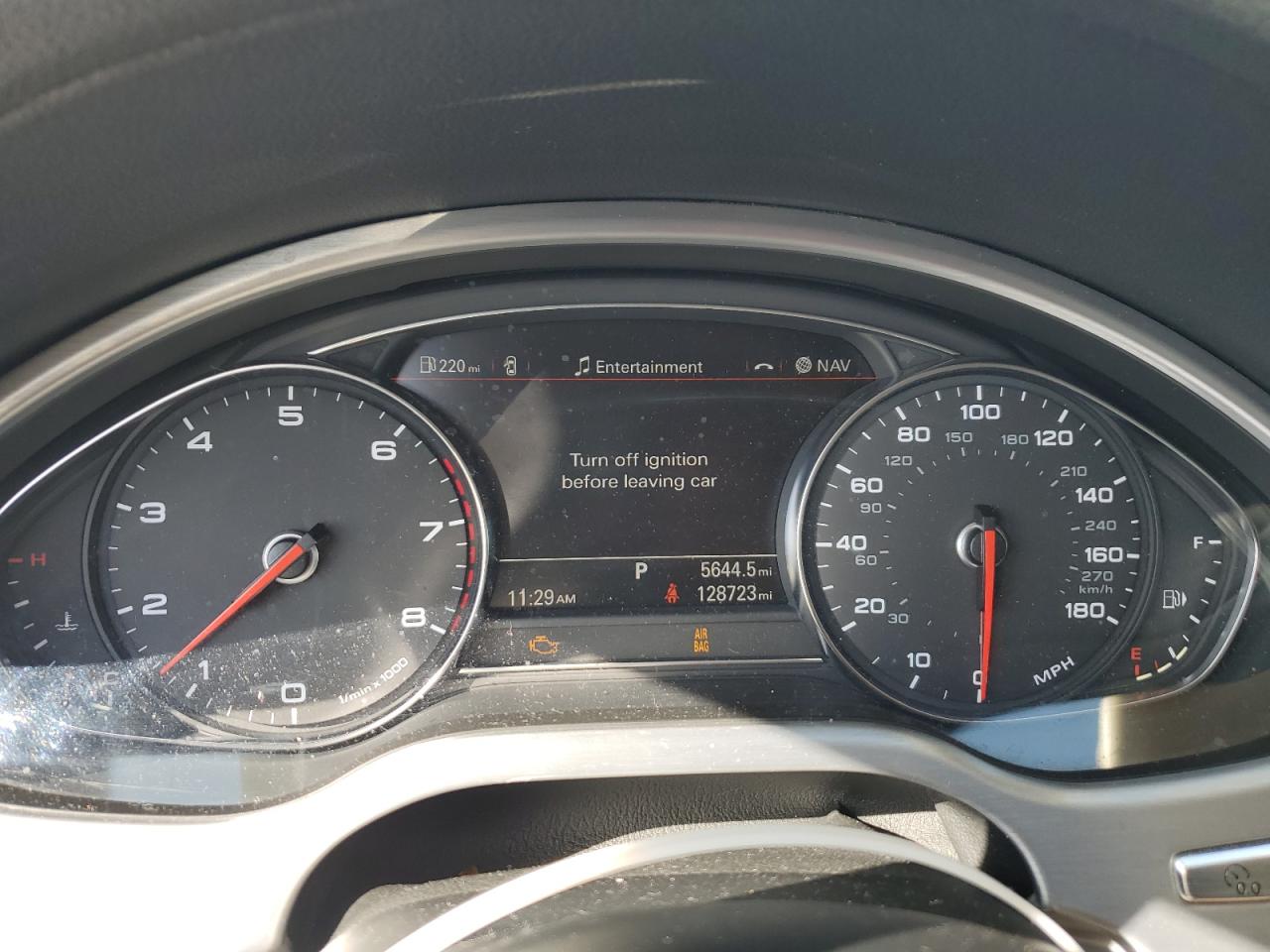 2014 Audi A8 - Image 9