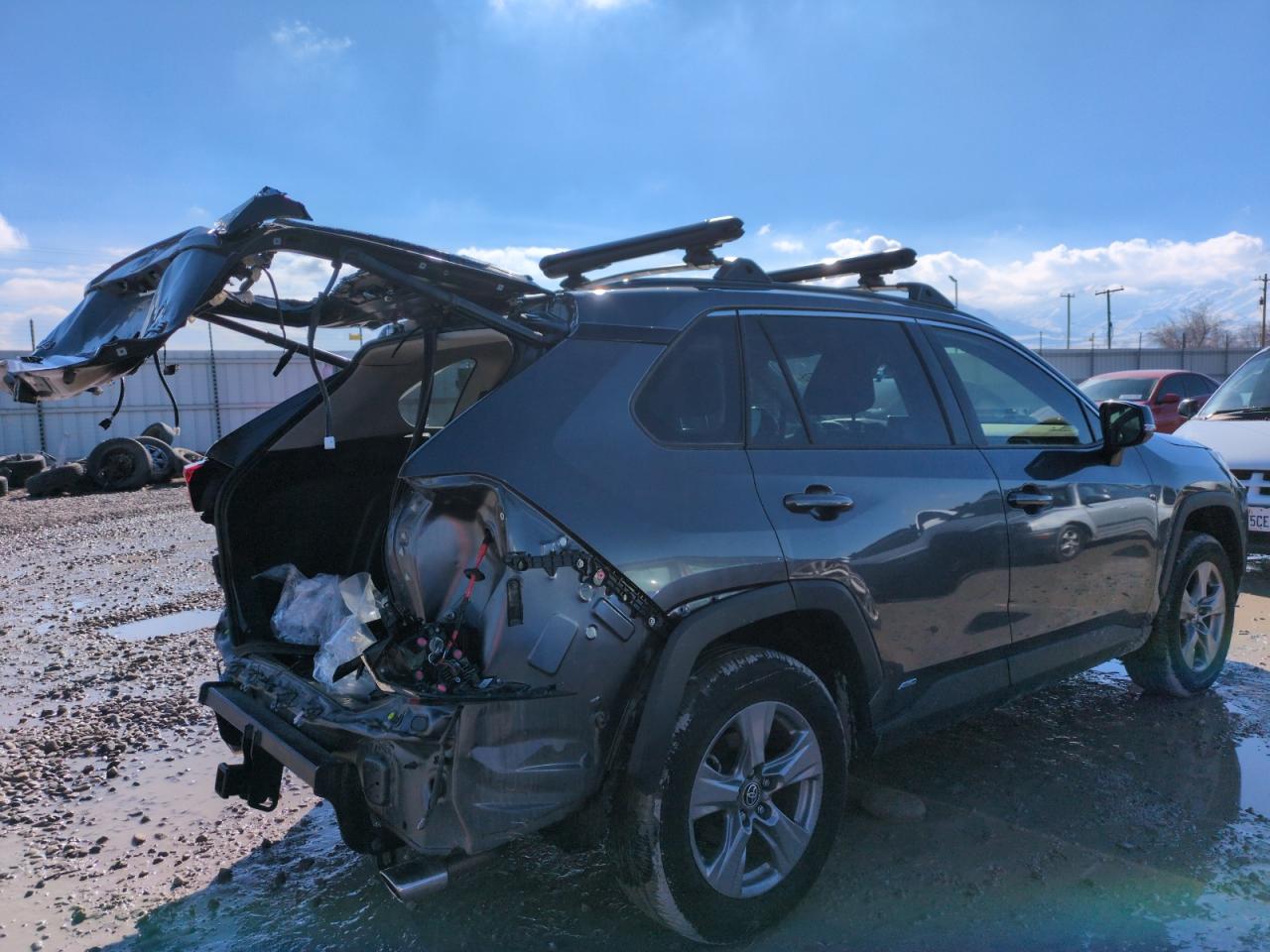 2023 Toyota RAV 4 - Image 3