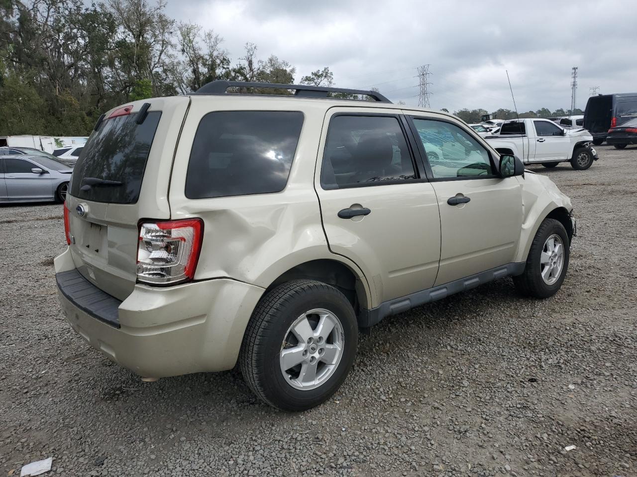2012 Ford Escape - Image 3