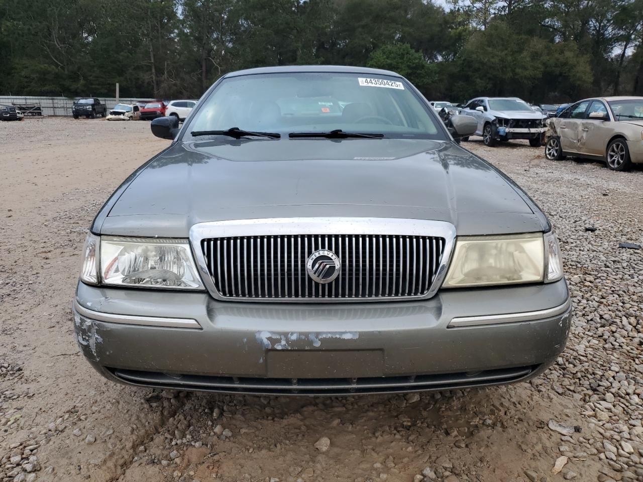 2004 Mercury Grand Marquis - Image 5