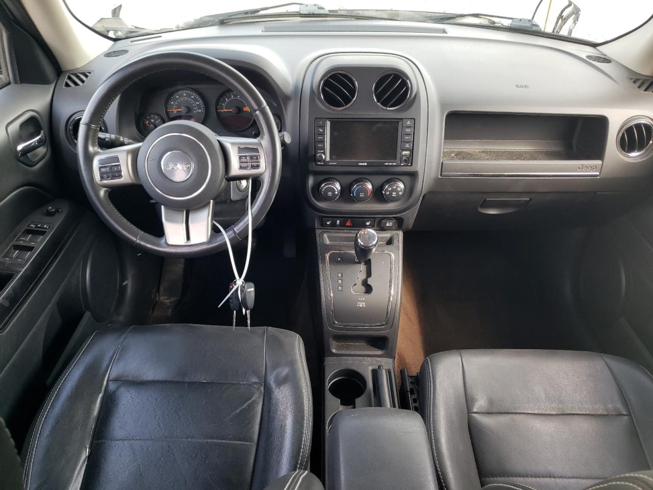 2015 Jeep Liberty (Patriot) - Image 8