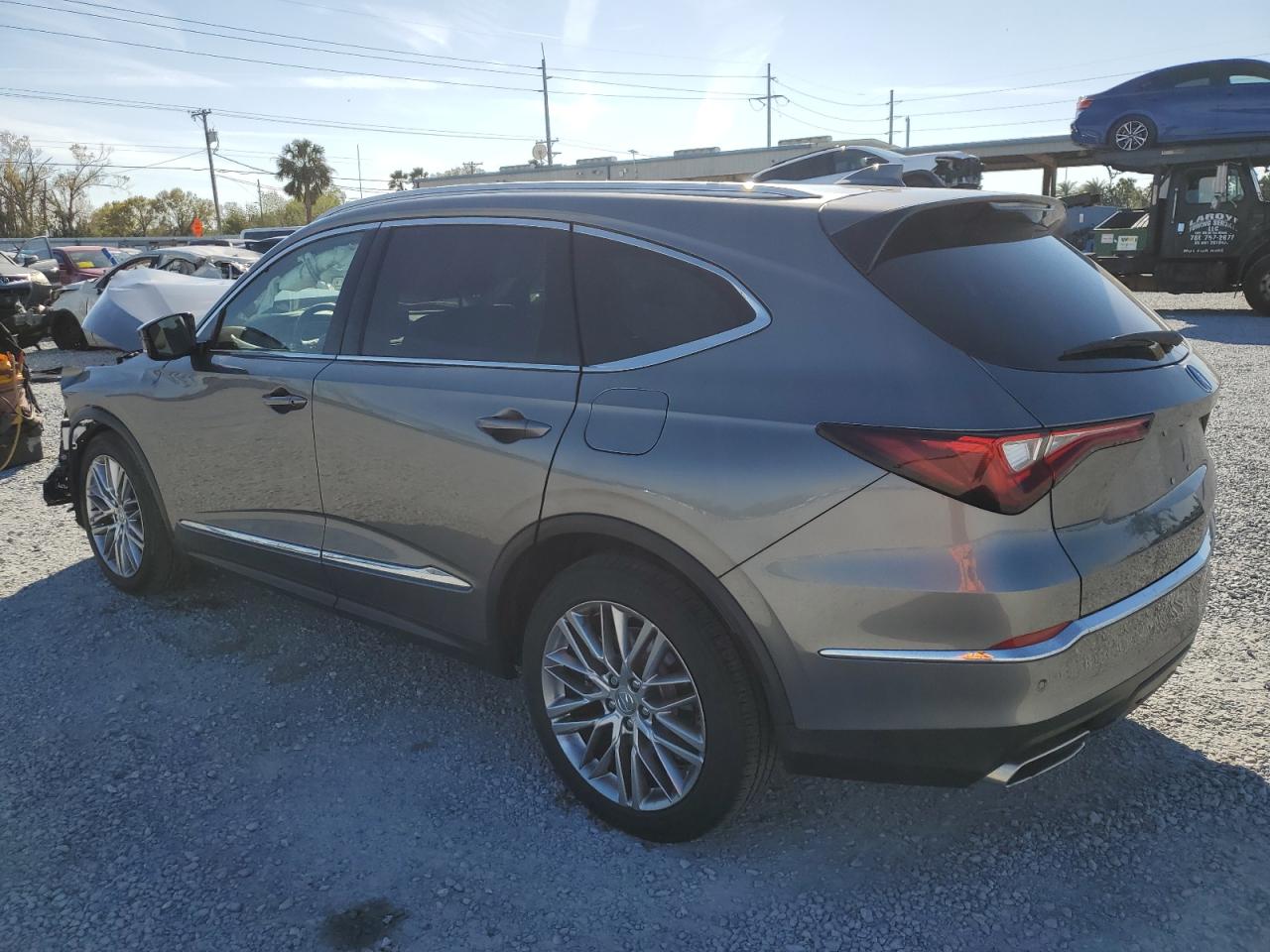 2022 Acura MDX - Image 2