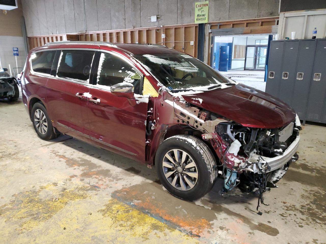 2020 Chrysler Pacifica - Image 4