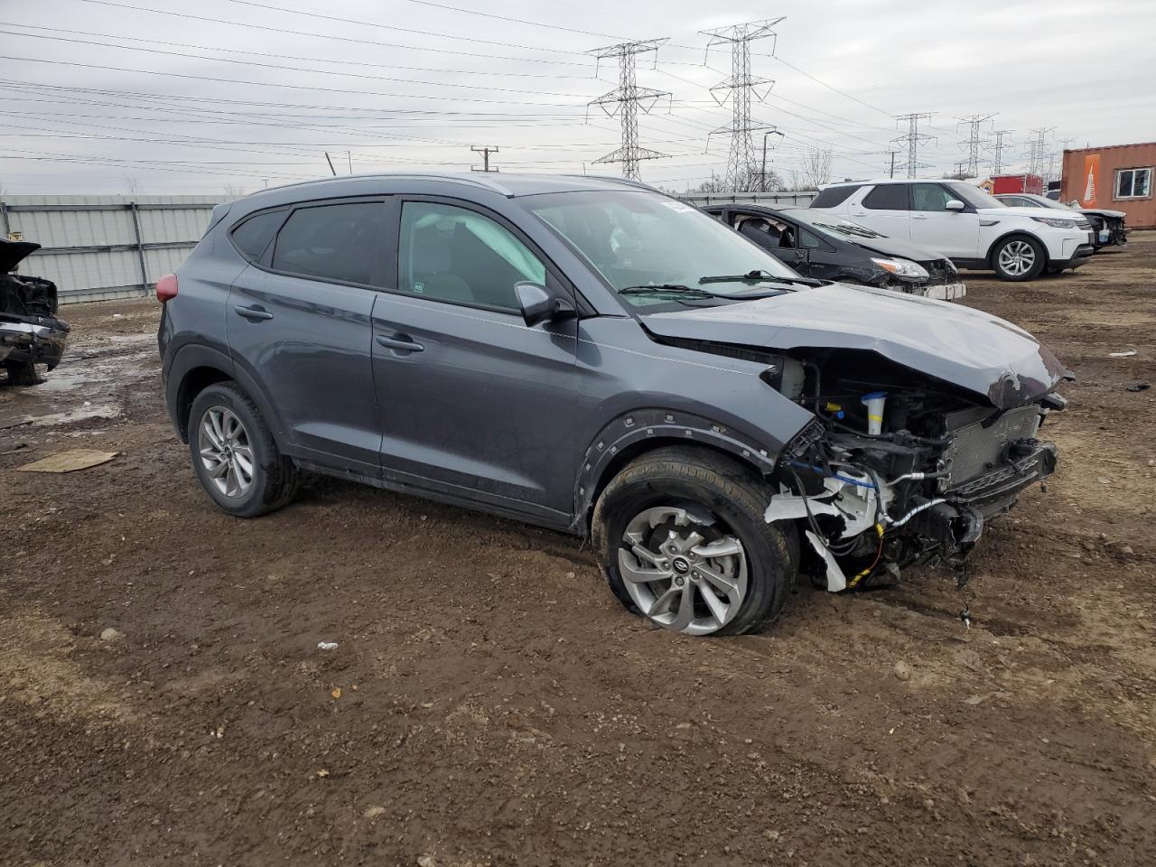 2017 Hyundai Tucson - Image 4