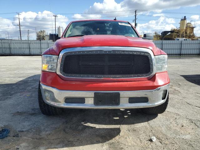 Pickups RAM 1500 2016 Czerwony