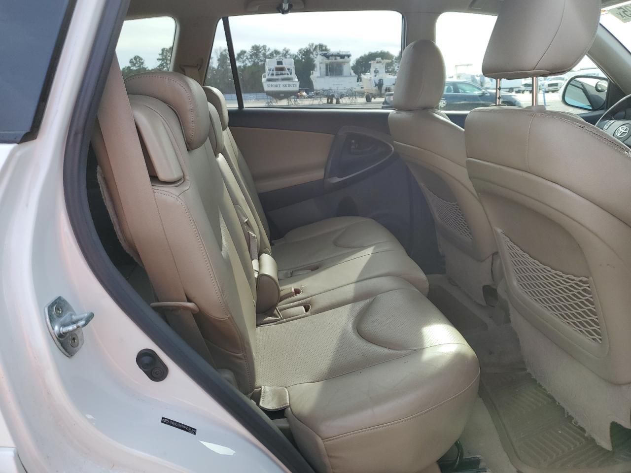 2009 Toyota RAV 4 - Image 11