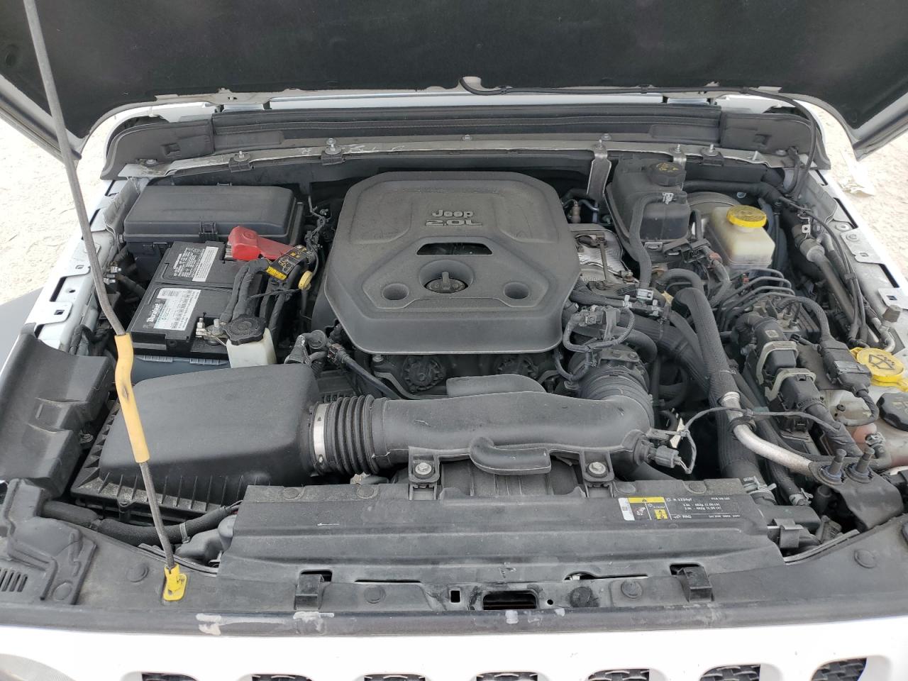 2020 Jeep Wrangler - Image 12