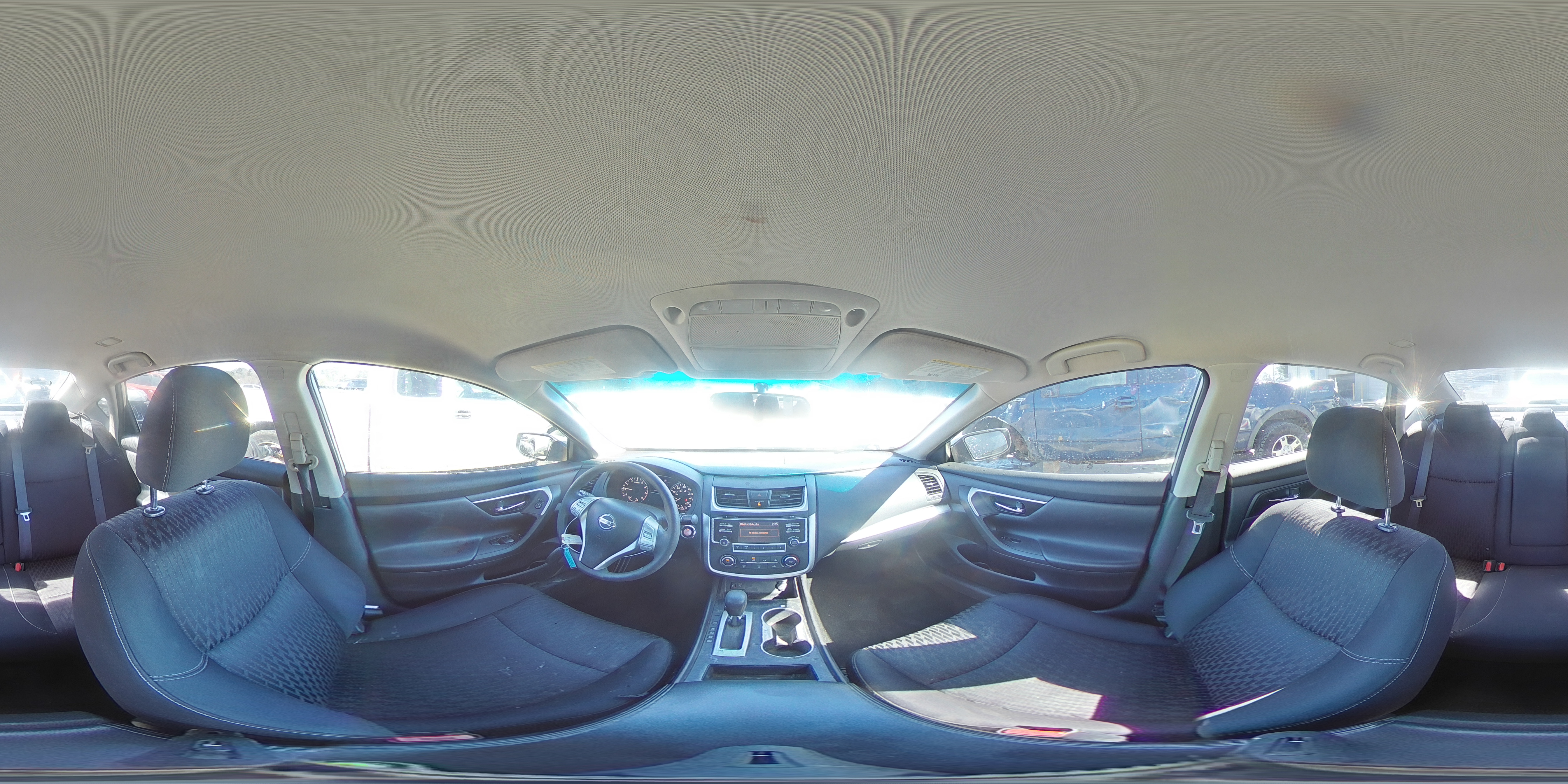 2017 Nissan Altima - Image 14