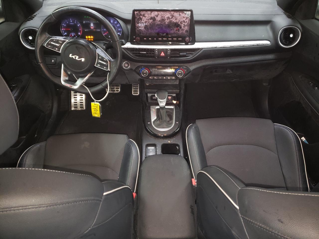 2024 Kia Forte - Image 8
