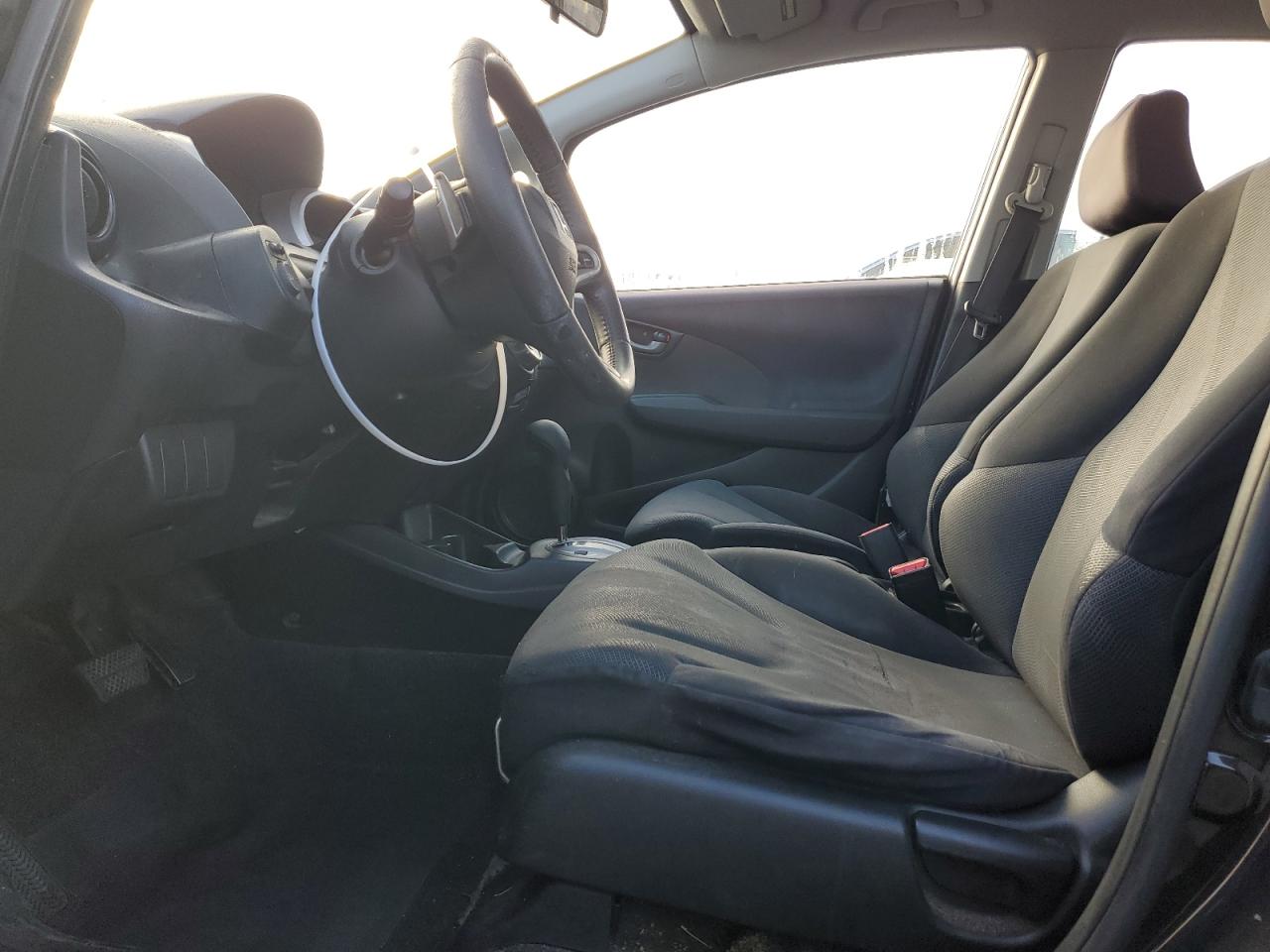 2009 Honda Fit - Image 7