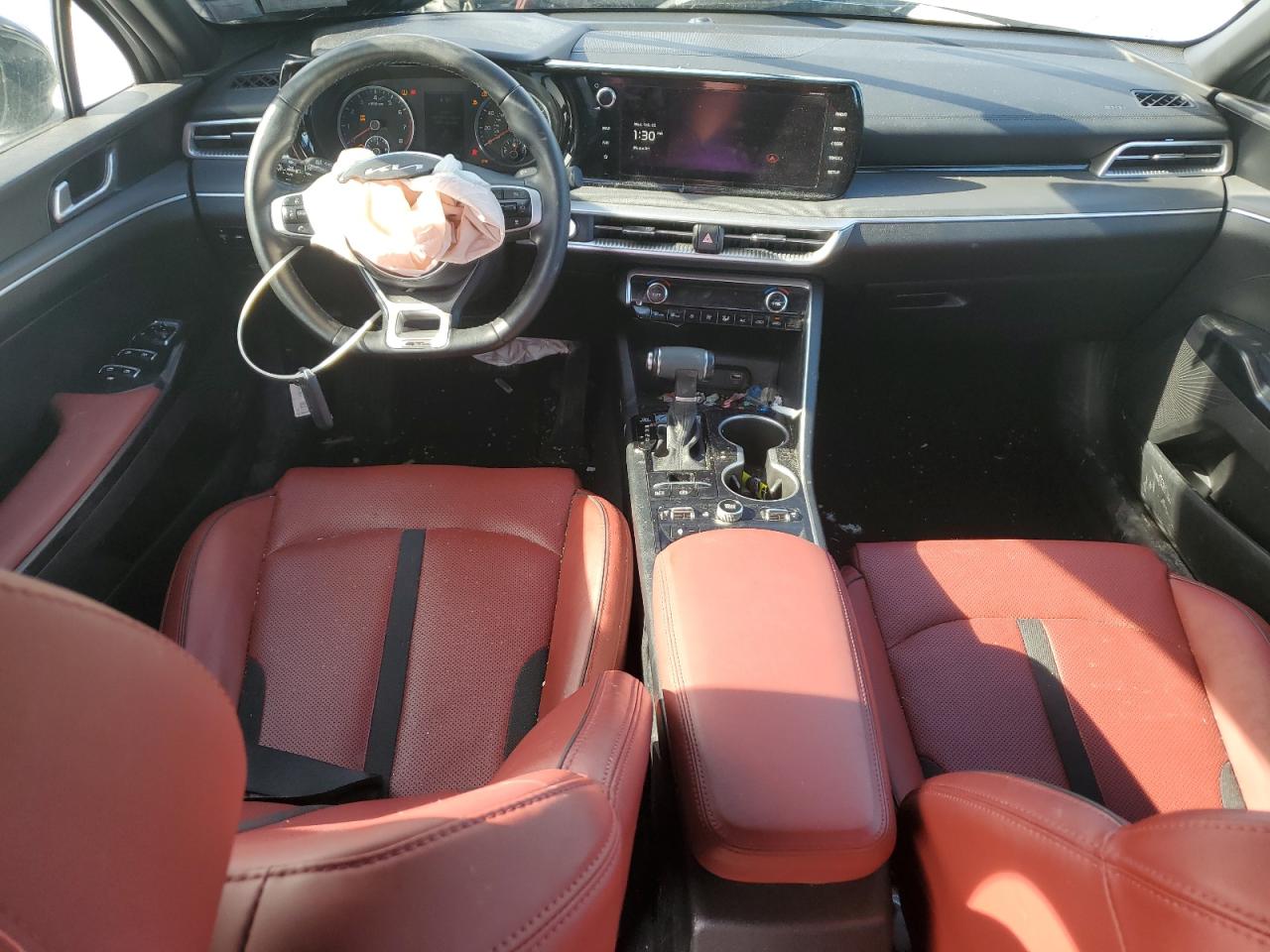 2023 Kia K5 - Image 8