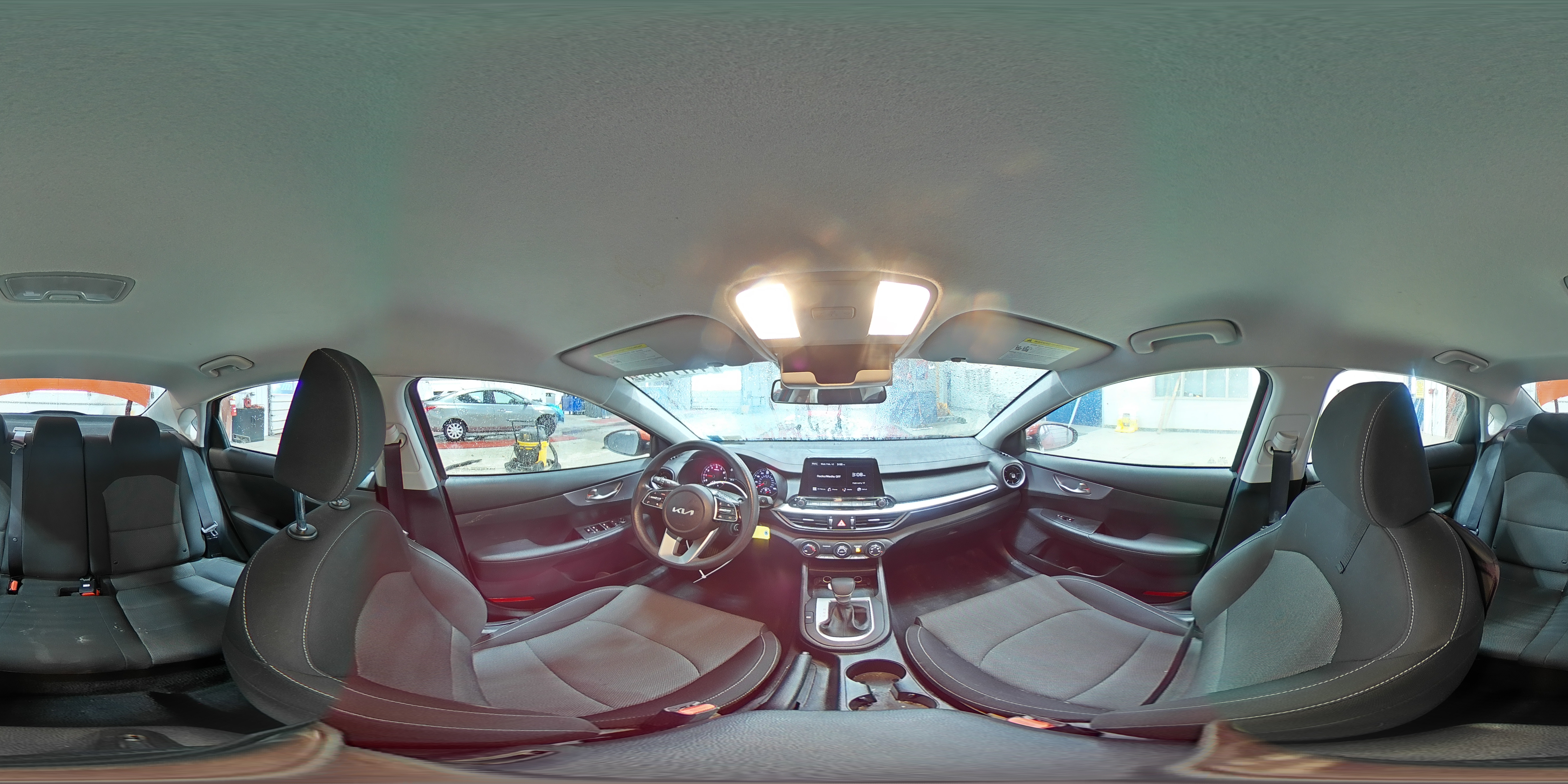 2023 Kia Forte - Image 14